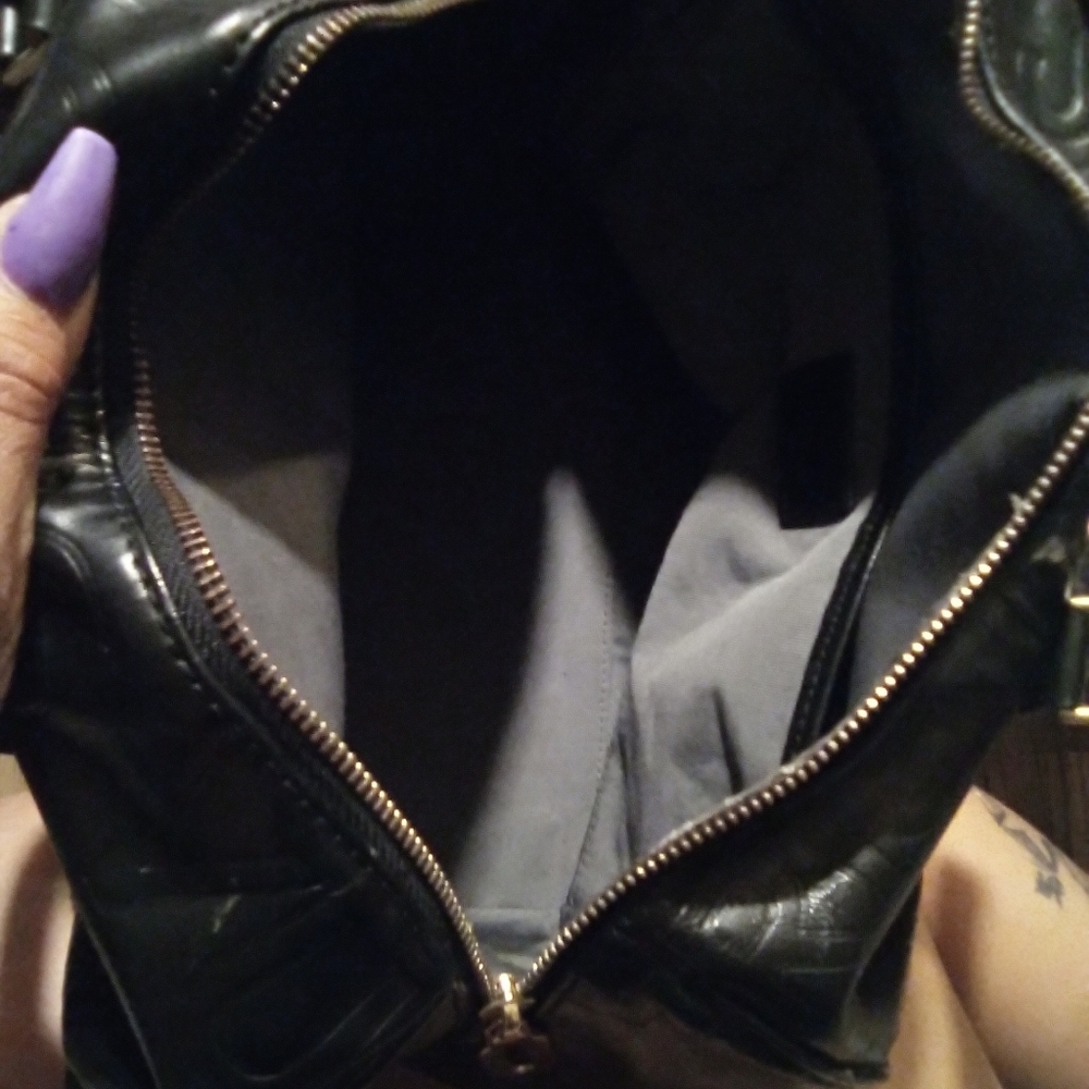 Louis Vuitton Discontinued #1: The Speedy Cube Bag - Picture 3 of 13